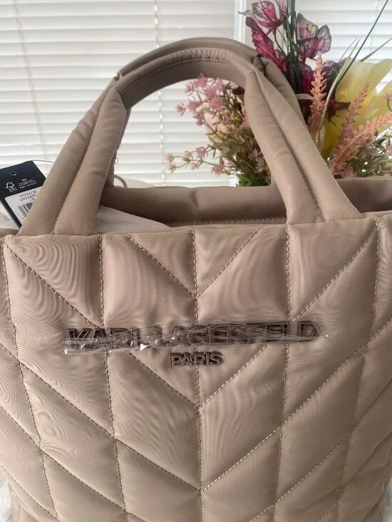 Karl Lagerfield Quitled Tote Bag - Picture 5 of 9